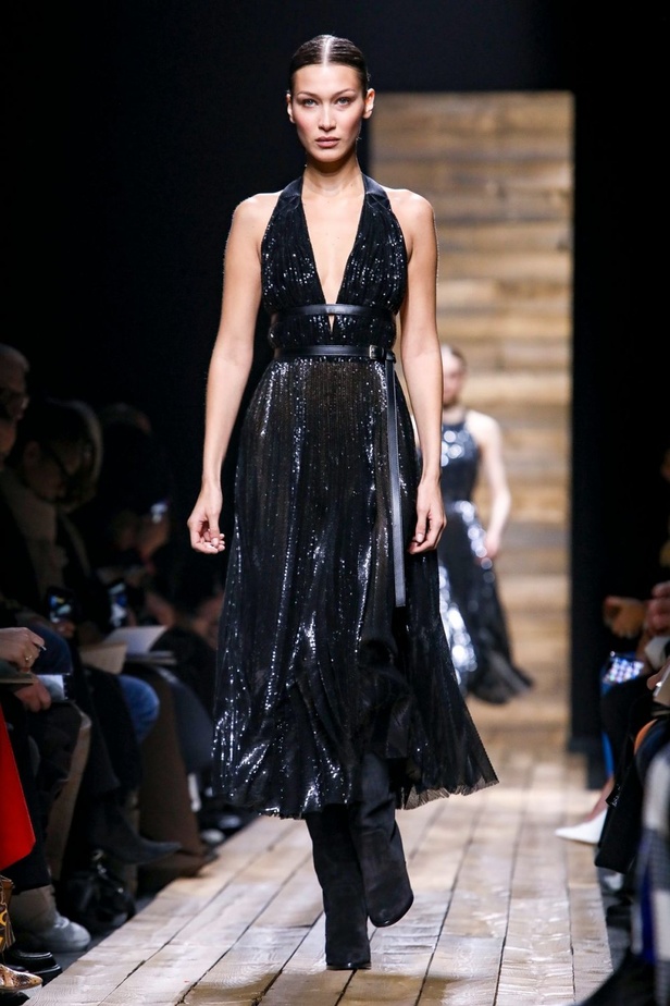  ازياء MICHAEL KORS لخريف وشتاء 2020-2021 خلال اسبوع الموضة في نيويورك 