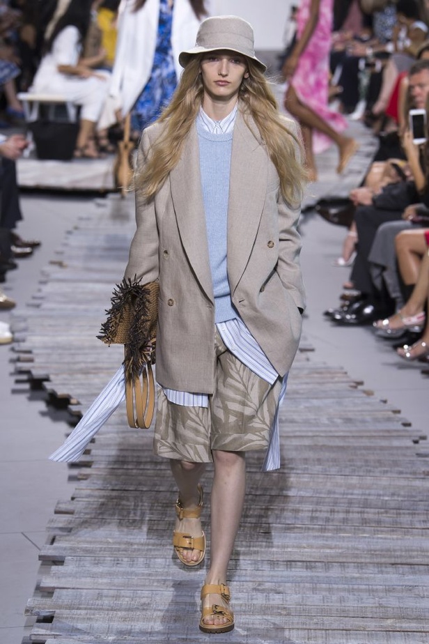 مجموعة مايكل كورس لربيع و صيف 2018