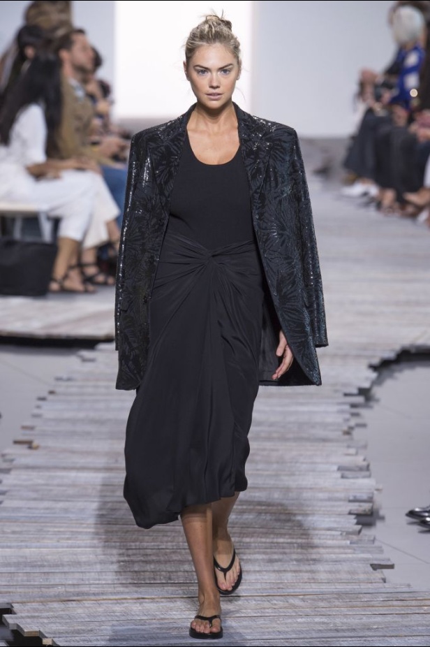 مجموعة مايكل كورس لربيع و صيف 2018