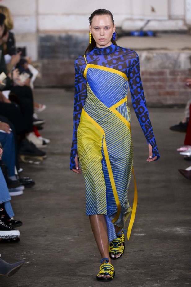 عرض أزياء House Of Holland لربيع ٢٠١٩ !