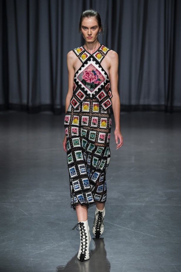 مجموعة Mary Katrantzou لربيع وصيف 2019