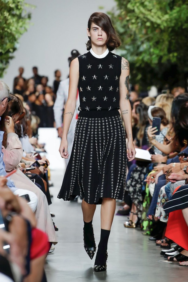 أسبوع الموضة في نيويورك 2019 .. عرض أحدث موديلات شنط Michael Kors