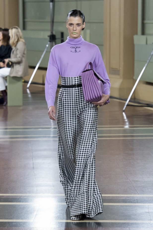 اسبوع الموضة في لندن 2019 مجموعة إميليا ويكستيد للملابس الجاهزة موضة ربيع وصيف 2020