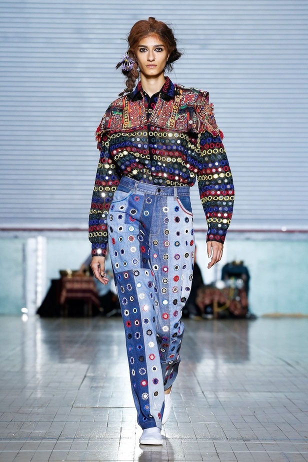 اسبوع الموضة في لندن 2019 مجموعة ASHISH لربيع وصيف 2020