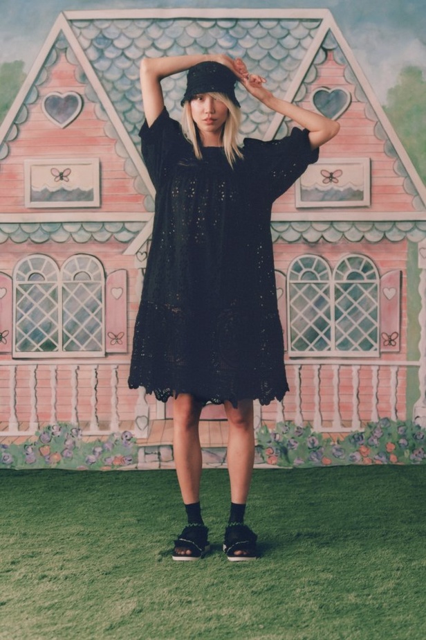 عرض ازياء Anna Sui لموسم ربيع وصيف 2021