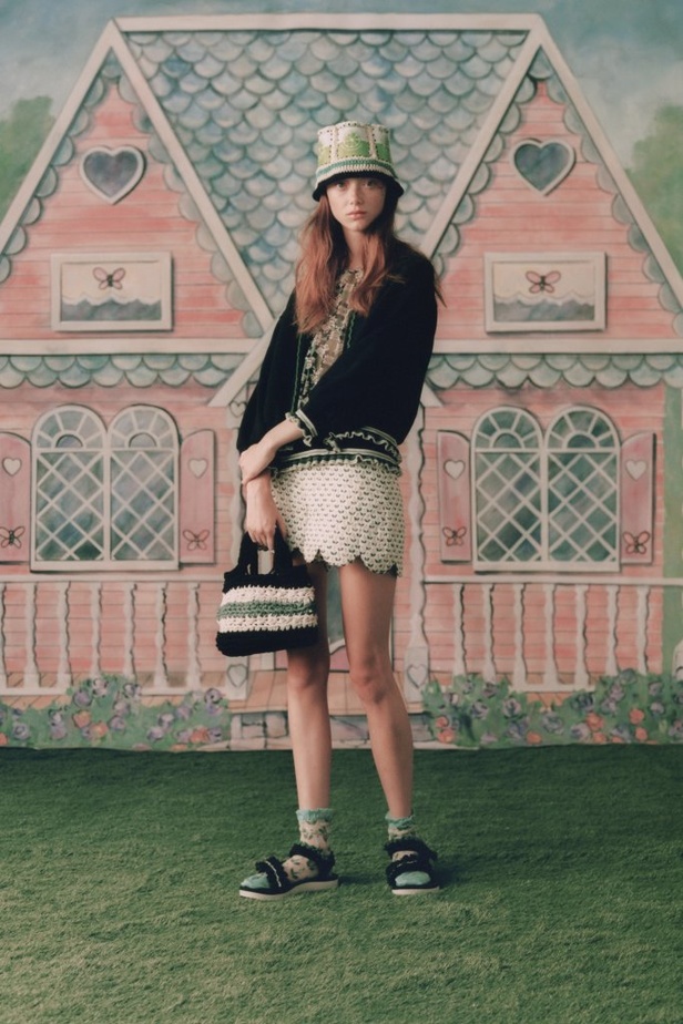 عرض ازياء Anna Sui لموسم ربيع وصيف 2021