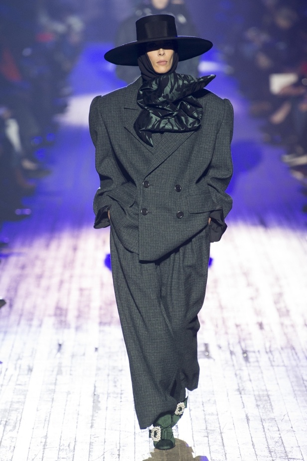 عرض أزياء Marc Jacobs لخريف وشتاء 2018 !