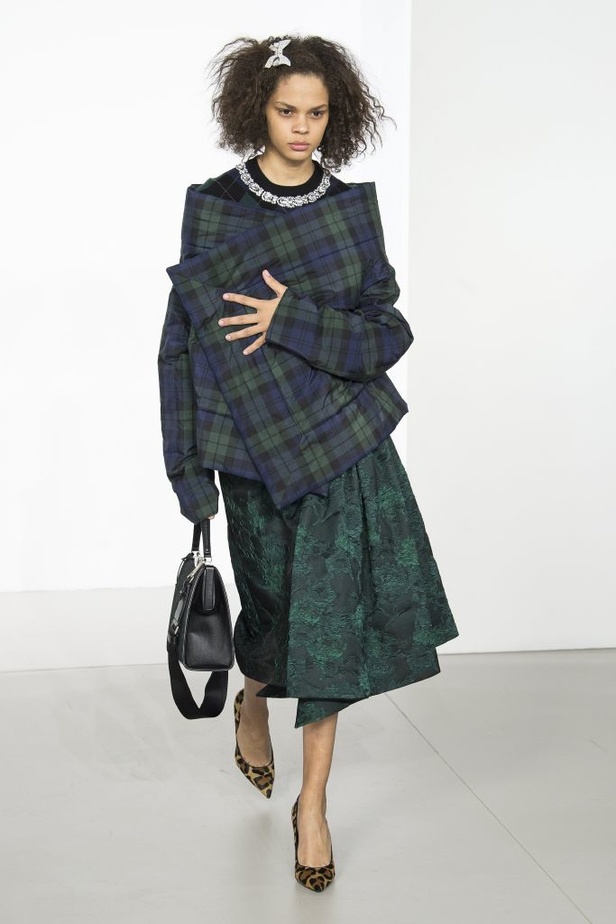 مجموعة مايكل كورس للألبسة الجاهزة لخريف و شتاء 2018