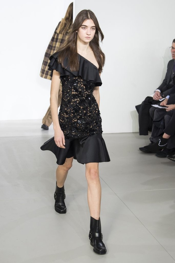 مجموعة مايكل كورس للألبسة الجاهزة لخريف و شتاء 2018