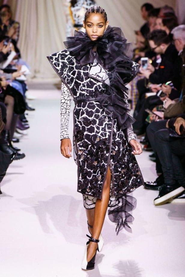 مجموعة Mary Katrantzou لخريف وشتاء 2019