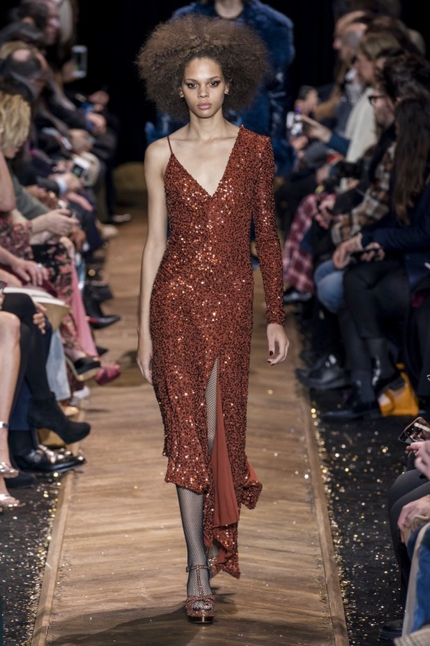 مجموعة  مايكل كورس لخريف 2019