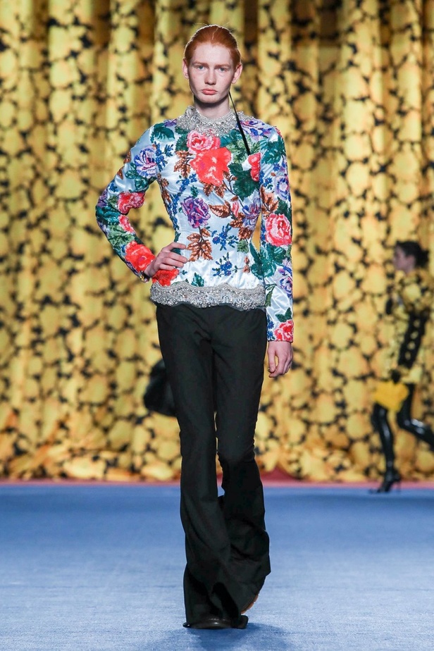 عرض أزياء Richard Quinn لخريف وشتاء 2020-2021