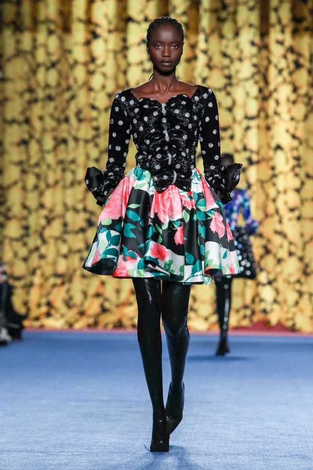 عرض أزياء Richard Quinn لخريف وشتاء 2020-2021