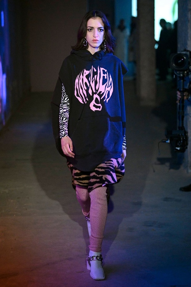 عرض ازياء MAISON MARGIELA لخريف وشتاء 2020-2021 من لندن 