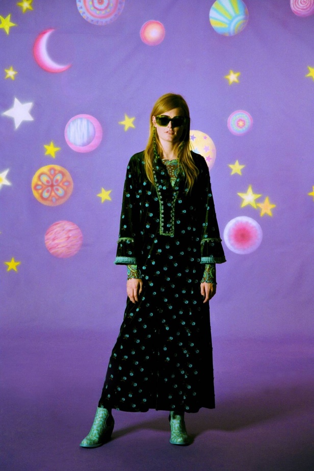 عرض ازياء مجموعة Anna Sui لصيحات موسم خريف وشتاء 2021