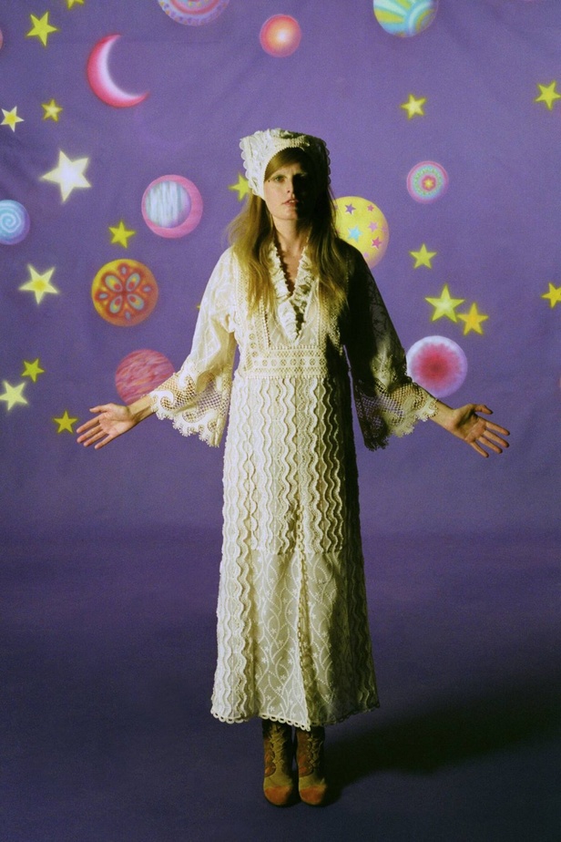 عرض ازياء مجموعة Anna Sui لصيحات موسم خريف وشتاء 2021