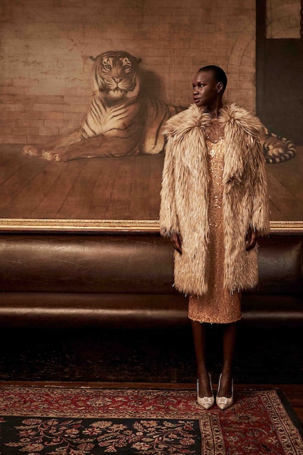 مجموعة Badgley Mischka لموسم خريف وشتاء 2021-2022