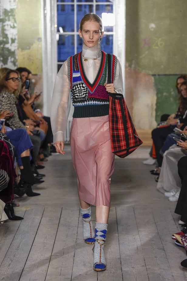 مجموعة Burberry لربيع وصيف 2018