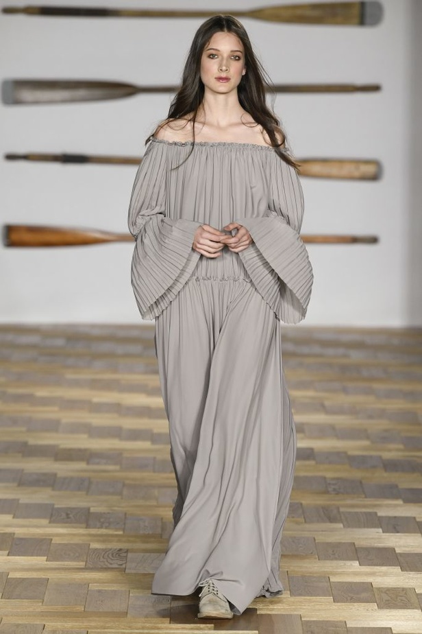 مجموعة Daks لربيع وصيف 2018