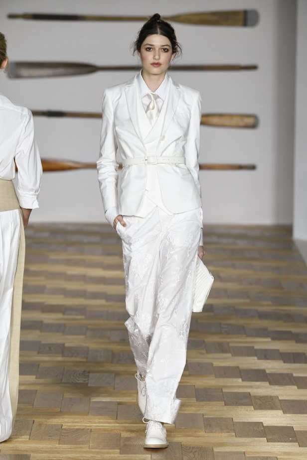 مجموعة Daks لربيع وصيف 2018