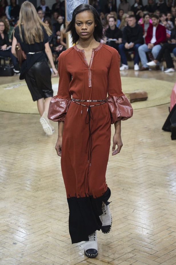 مجموعة جي.دبليو أندرسون لربيع و صيف 2018