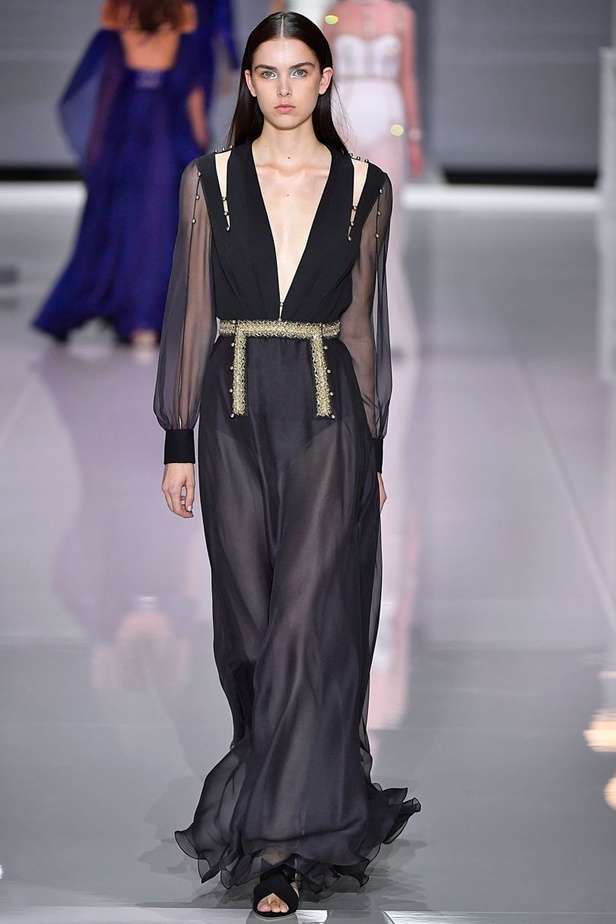 مجموعة "رالف أند روسو" لموسم ربيع وصيف 2018