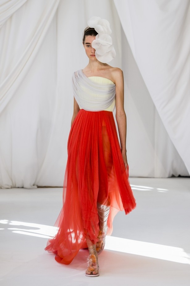 مجموعة Delpozo لربيع وصيف 2019
