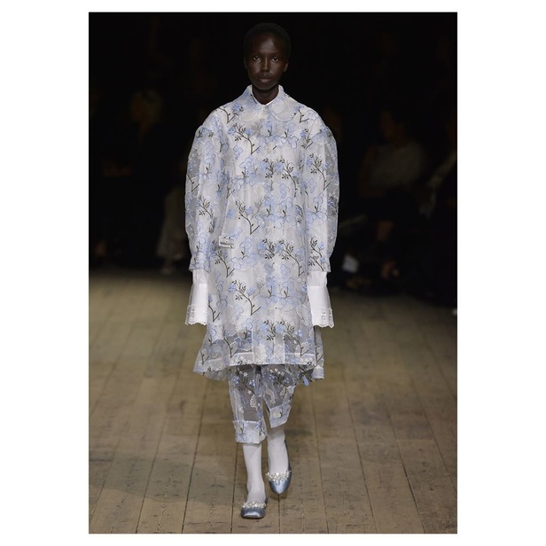 عرض مجموعة Simone Rocha ربيع وصيف 2019