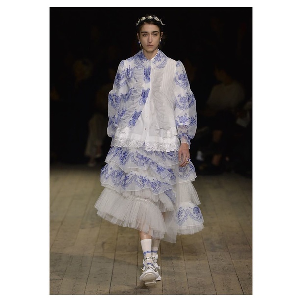 عرض مجموعة Simone Rocha ربيع وصيف 2019