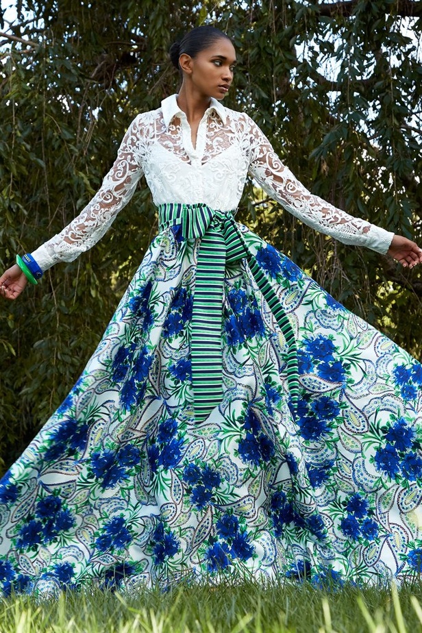 عرض ازياء badgley mischka في نيويورك لموسم ربيع وصيف 2021