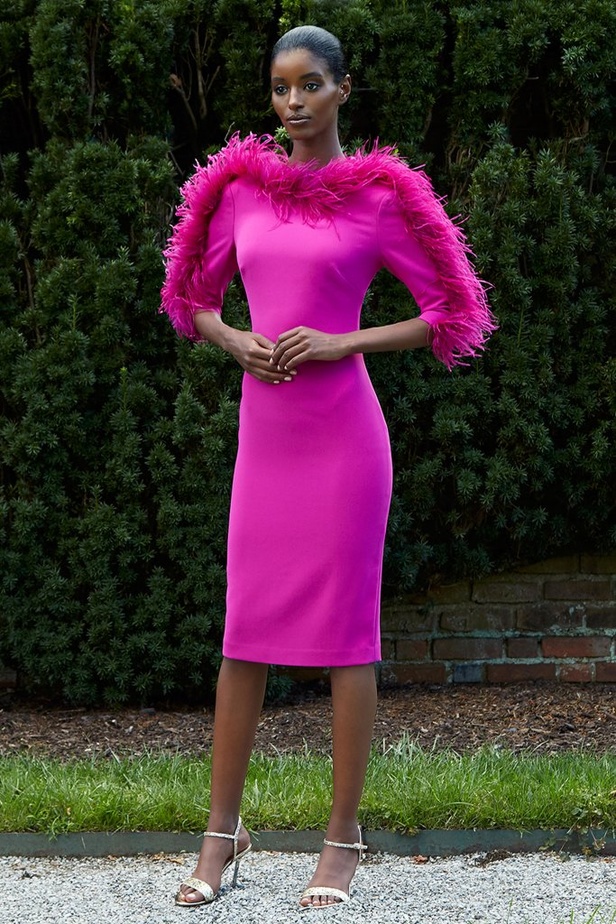 عرض ازياء badgley mischka في نيويورك لموسم ربيع وصيف 2021