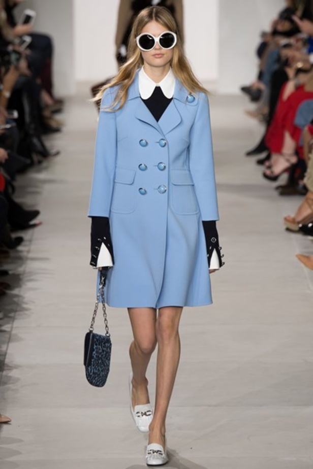 مجموعة مايكل كورس للألبسة الجاهزة لخريف وشتاء 2016 