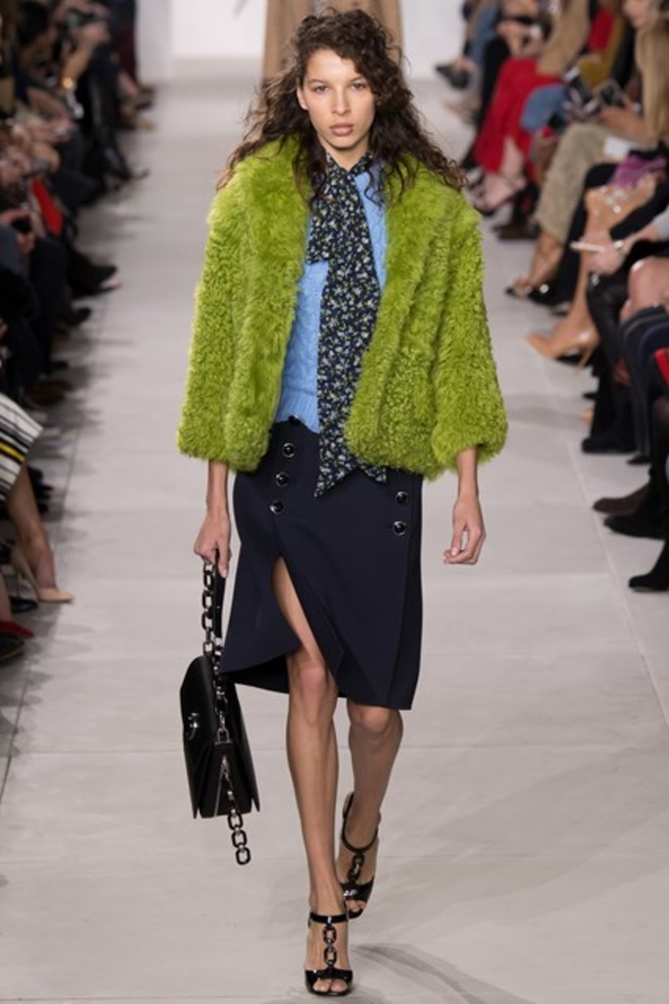 مجموعة مايكل كورس للألبسة الجاهزة لخريف وشتاء 2016 