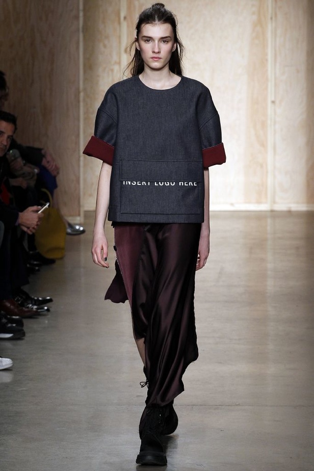 عرض ازياء "دي كاي أن واي" خريف وشتاء 2016-2017