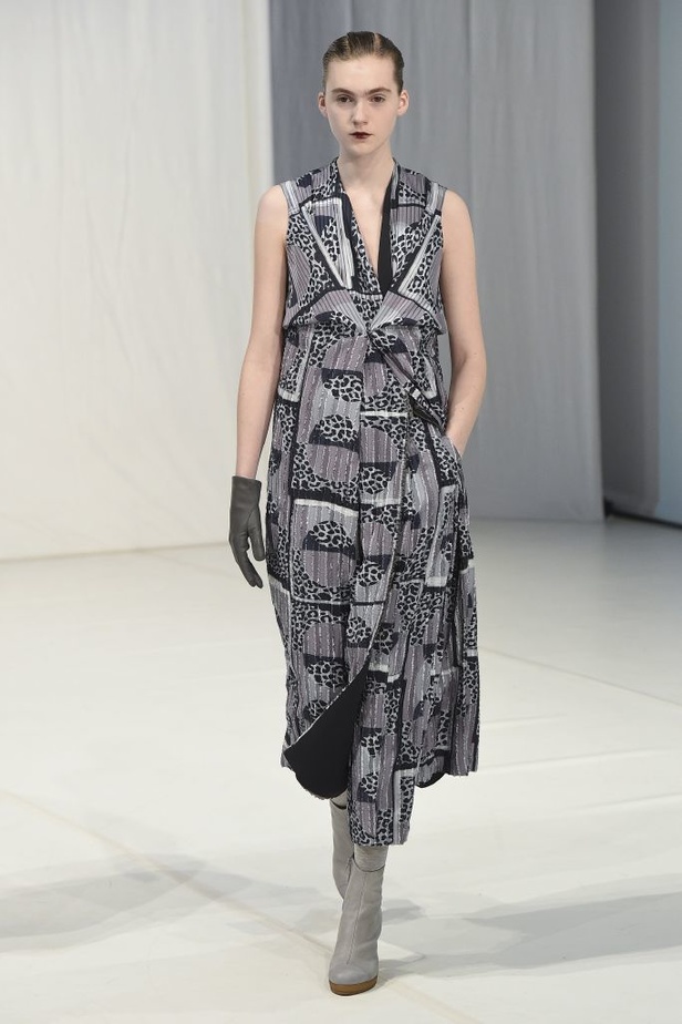 مجموعة Chalayan لخريف و شتاء 2018