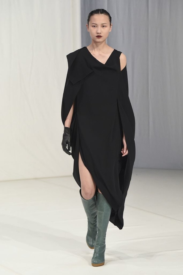 مجموعة Chalayan لخريف و شتاء 2018