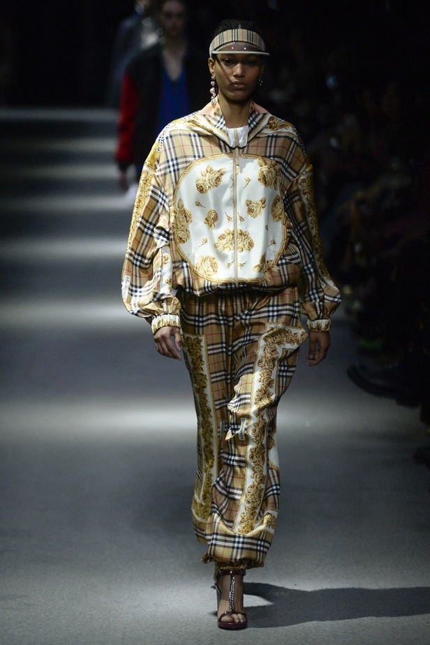 مجموعة بربري من أسبوع الموضة في لندن