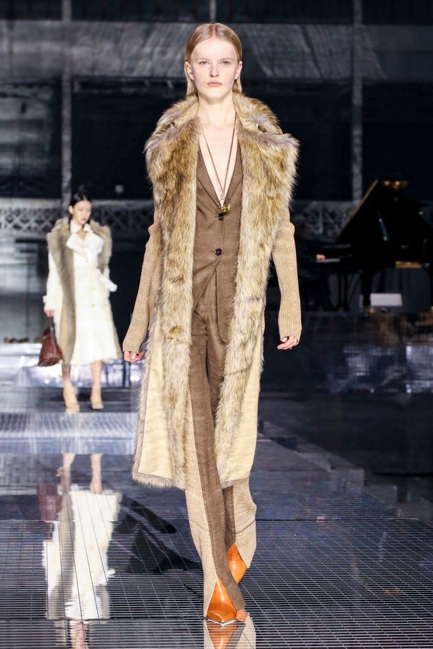 مجموعة بربري لخريف وشتاء 2020-2021 من اسبوع الموضة في لندن