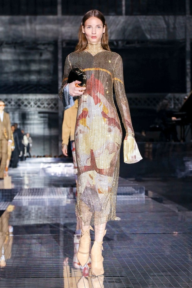 مجموعة بربري لخريف وشتاء 2020-2021 من اسبوع الموضة في لندن