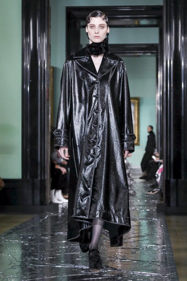 مجموعة erdem للالبسة الجاهزة من اسبوع الموضة في لندن  2020 