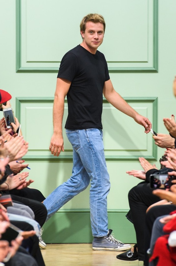 مجموعة J.W.Anderson في اسبوع لندن للموضة