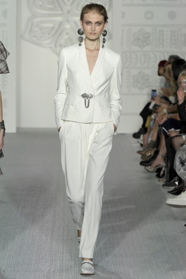 مجموعة Daks لربيع وصيف 2017