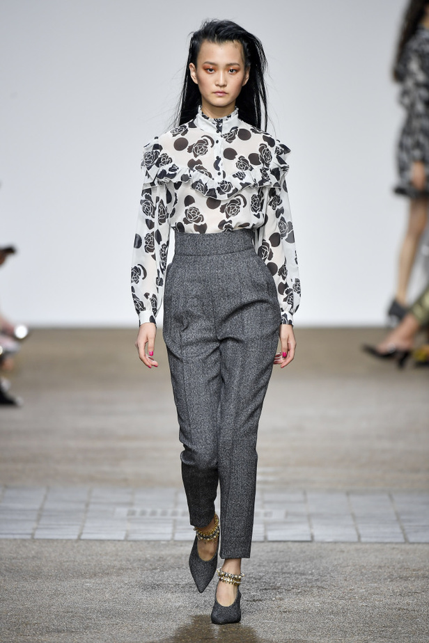 مجموعة TopShop Unique لربيع وصيف ٢٠١٧!