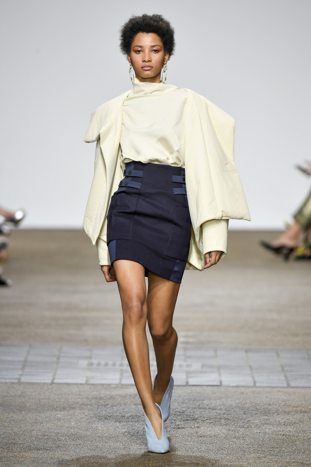 مجموعة TopShop Unique لربيع وصيف ٢٠١٧!