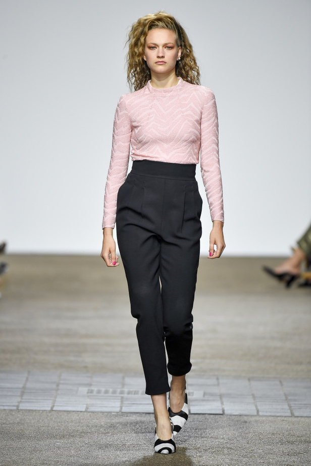 مجموعة TopShop Unique لربيع وصيف ٢٠١٧!