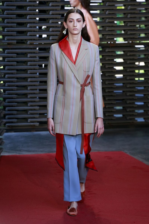 مجموعة روكساندا لموسم ربيع وصيف 2019