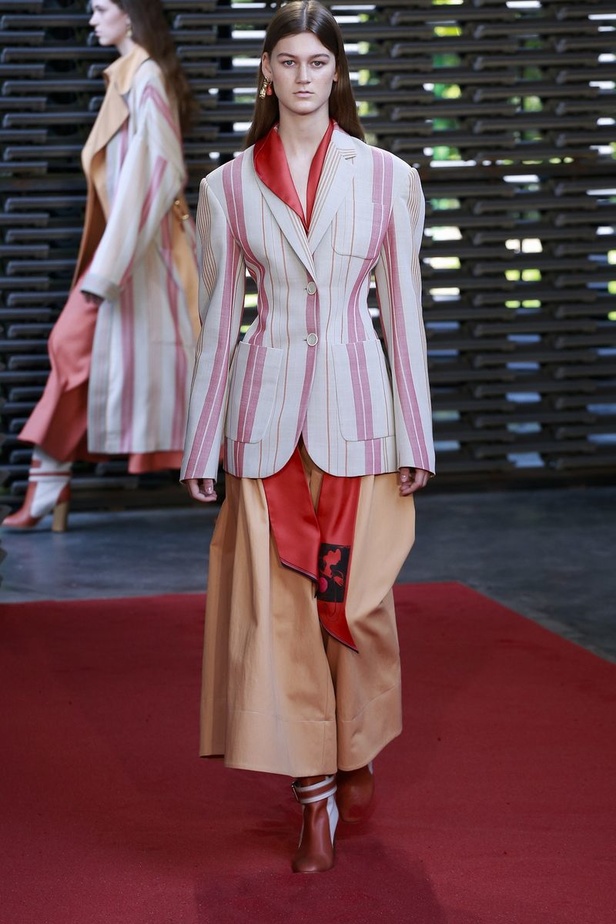 مجموعة روكساندا لموسم ربيع وصيف 2019