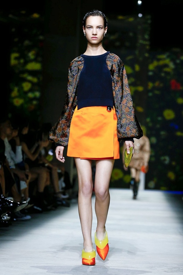 اسبوع الموضة في لندن 2019 أزياء CHRISTOPHER KANE الفاخرة لربيع وصيف 2020