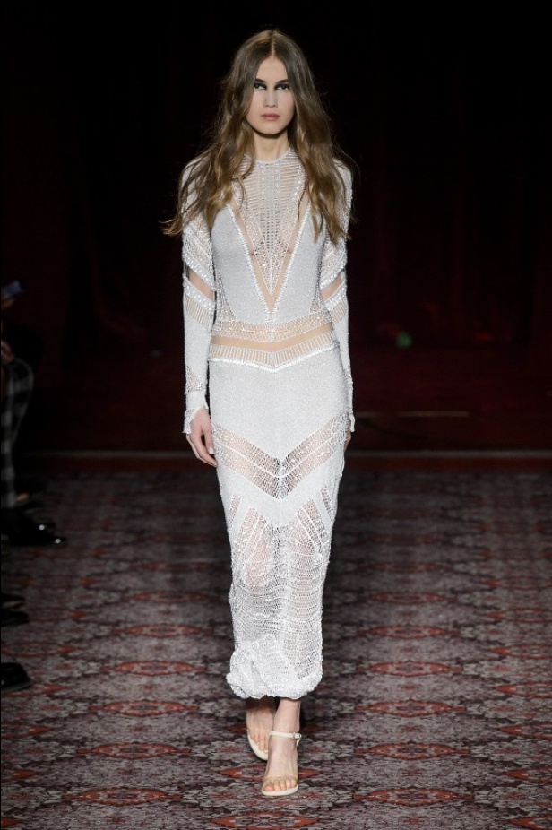 مجموعة جوليان ماكدونالد للألبسة الجاهزة لخريف و شتاء 2017