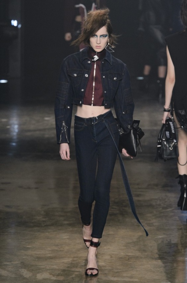 مجموعة Versus Versace للألبسة الجاهزة لخريف و شتاء 2017